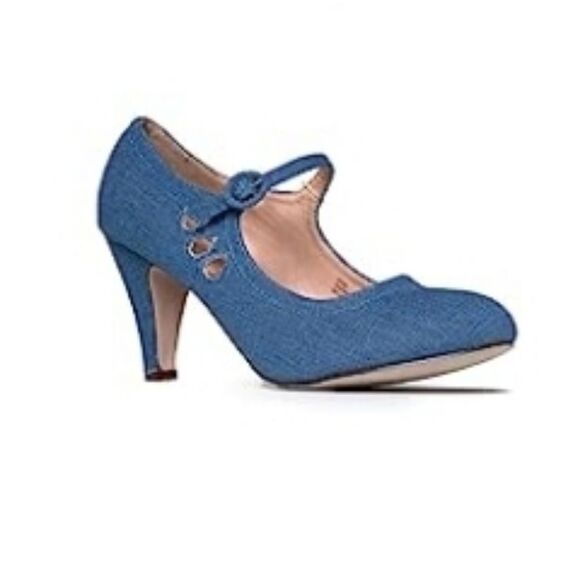 ☔️🩵NWOB Chase & Chloe Blue Denim Mary Jane Pixie Heels Size 8 - Picture 1 of 12